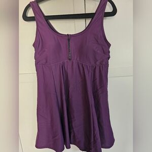 Torrid Swim Dress Size 0 Fit 12-14  Purple Wireless Zip Front One Piece Shorts
